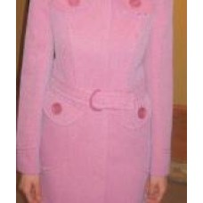 Пальто женское, розовое с накладными карманами