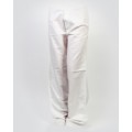 Белые брюки с прямыми штанинами