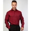 Рубашка мужская, красного цвета в темно серую полоску, длинный рукав